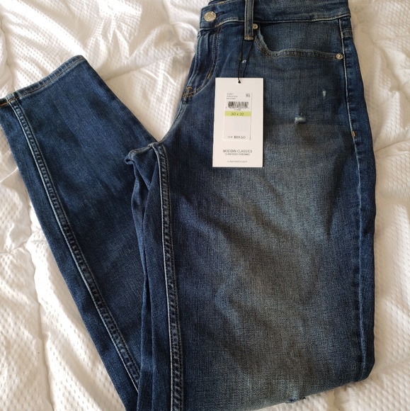BRAND NEW CALVIN KLEIN MID RISE SKINNY JEANS - Picture 3 of 6